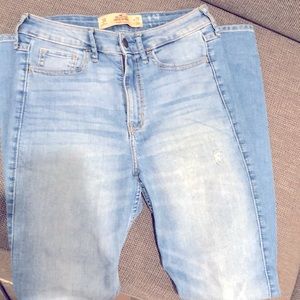 Hollister high rise super skinny jeans size 3R in bright blue great condition